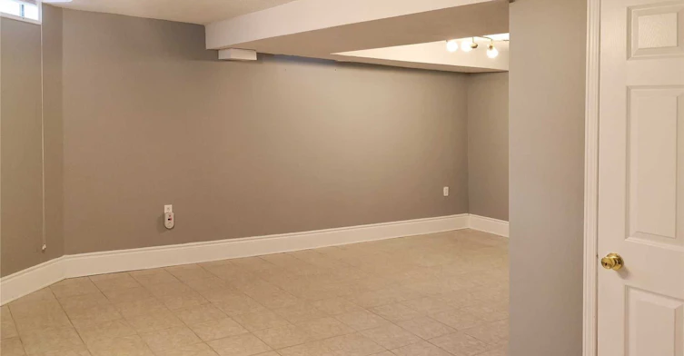 Lower-6005 Tenth Line, Mississauga, ON, L5N 5S6 - 2