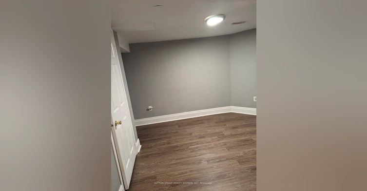 Lower-6005 Tenth Line, Mississauga, ON, L5N 5S6 - 10