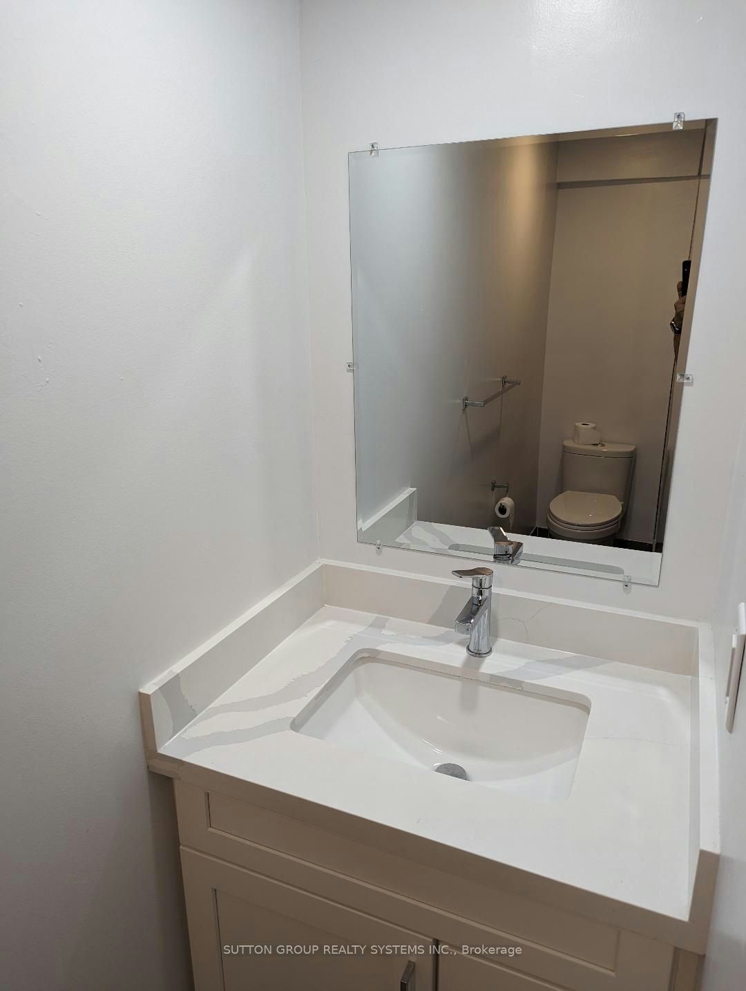 Lower-6005 Tenth Line, Mississauga, ON, L5N 5S6 - 7