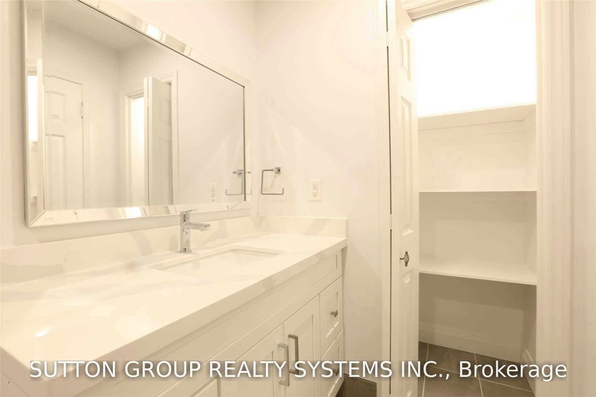 Upper-6005 Tenth Line, Mississauga, ON, L5N 5S6 - 14