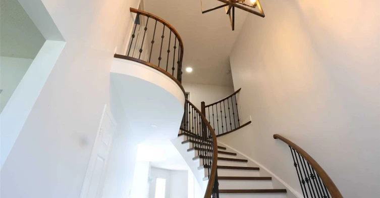 Upper-6005 Tenth Line, Mississauga, ON, L5N 5S6 - 4