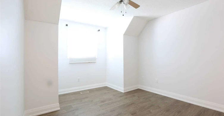 Upper-6005 Tenth Line, Mississauga, ON, L5N 5S6 - 16