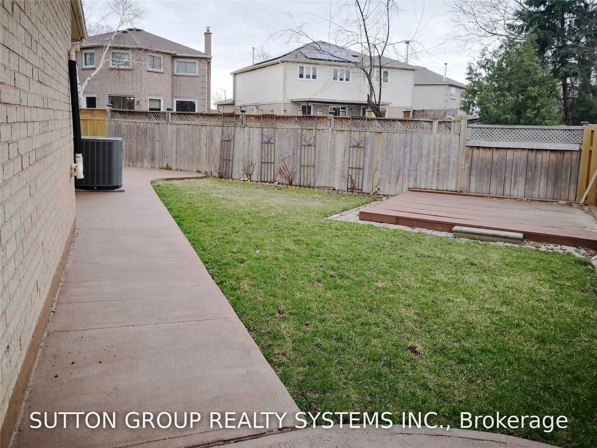Upper-6005 Tenth Line, Mississauga, ON, L5N 5S6 - 21