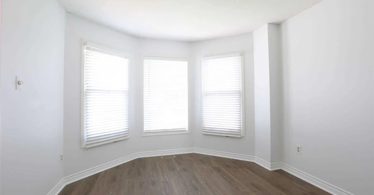 Upper-6005 Tenth Line, Mississauga, ON, L5N 5S6 - 5