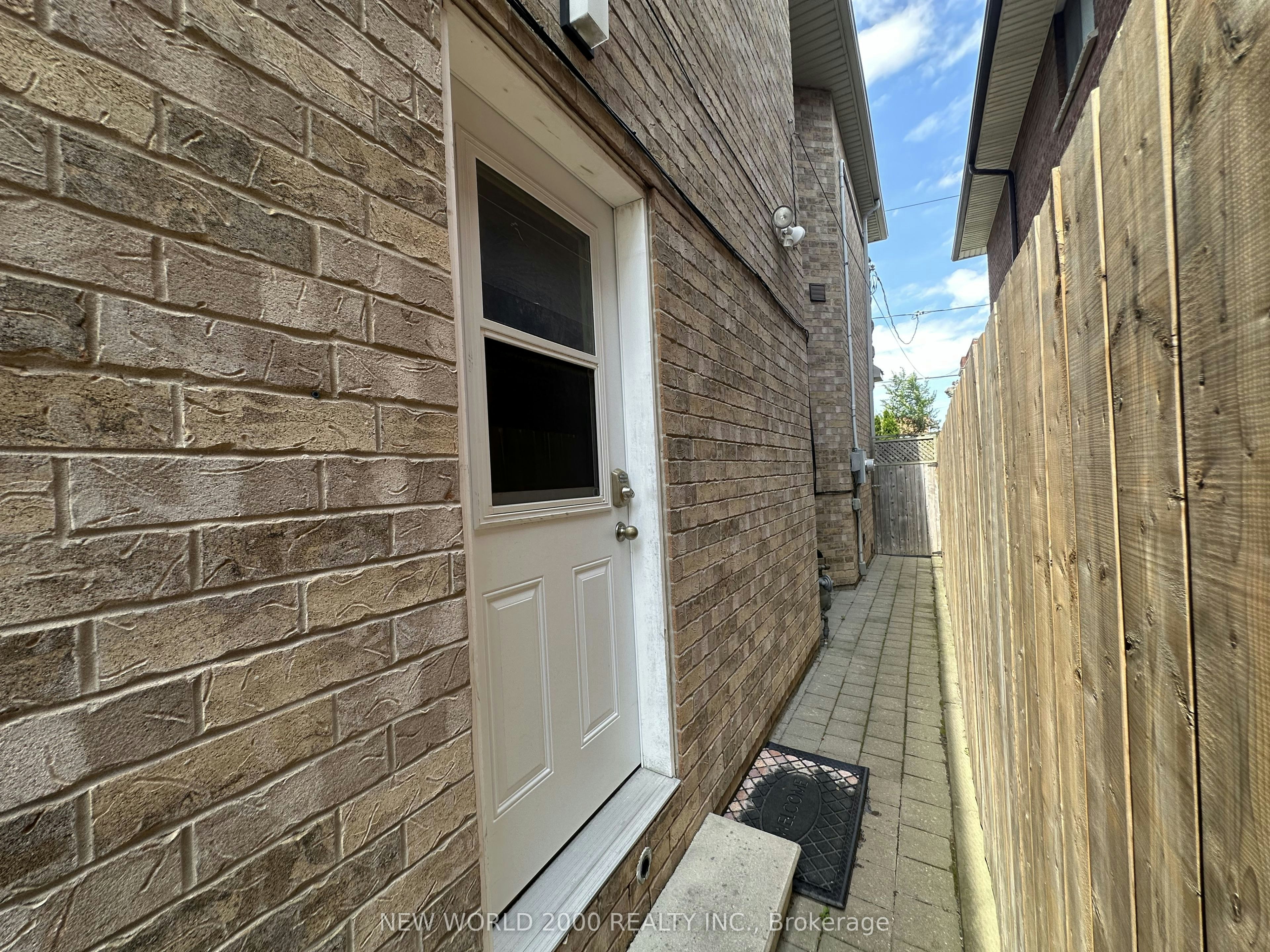 27 Lavender Road, Toronto, ON, M6N 2B6 - 15
