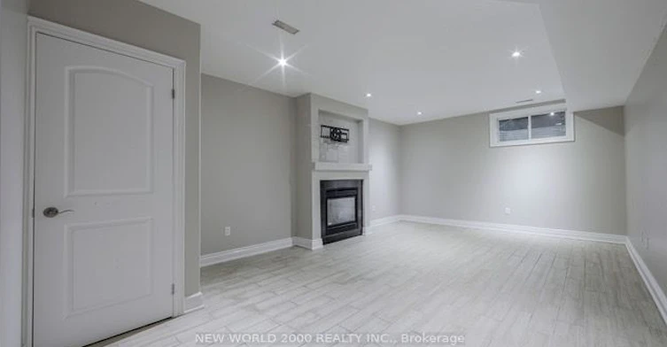 27 Lavender Road, Toronto, ON, M6N 2B6 - 10