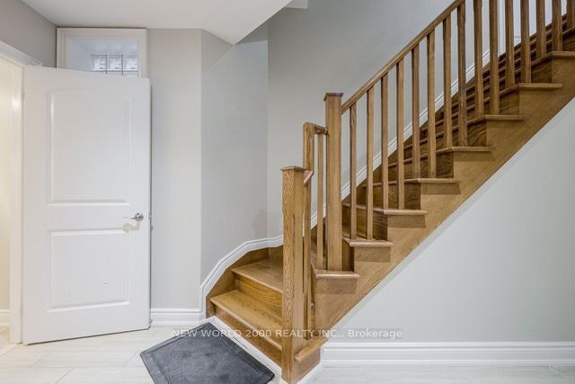 27 Lavender Road, Toronto, ON, M6N 2B6 - 13