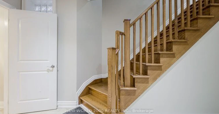 27 Lavender Road, Toronto, ON, M6N 2B6 - 13