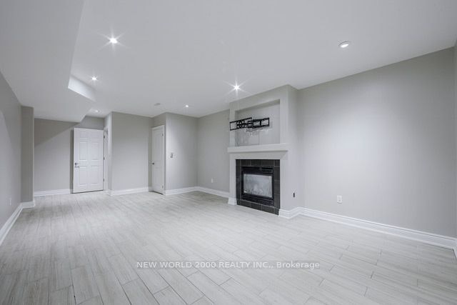 27 Lavender Road, Toronto, ON, M6N 2B6