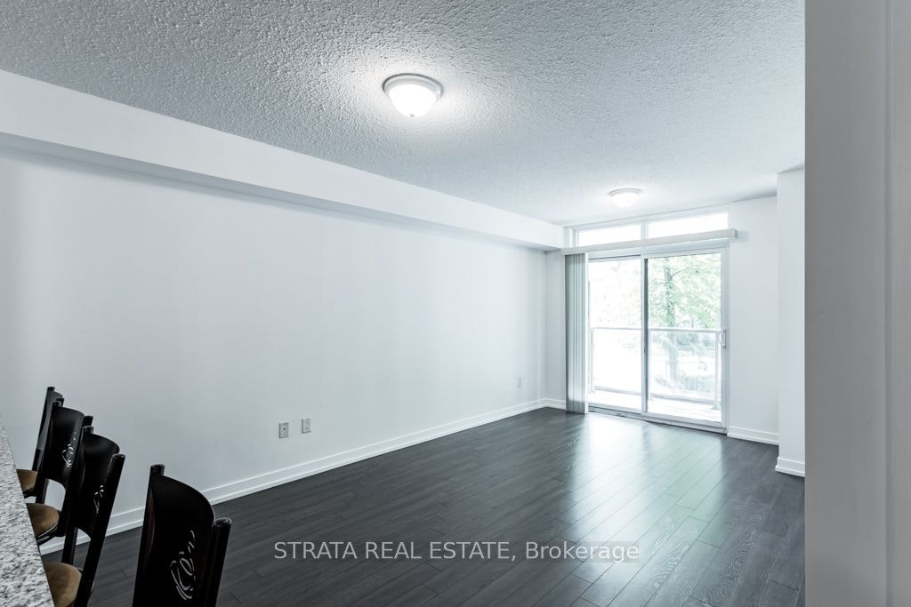 111-816 Lansdowne Avenue, Toronto, ON, M6H 4K6 - 3