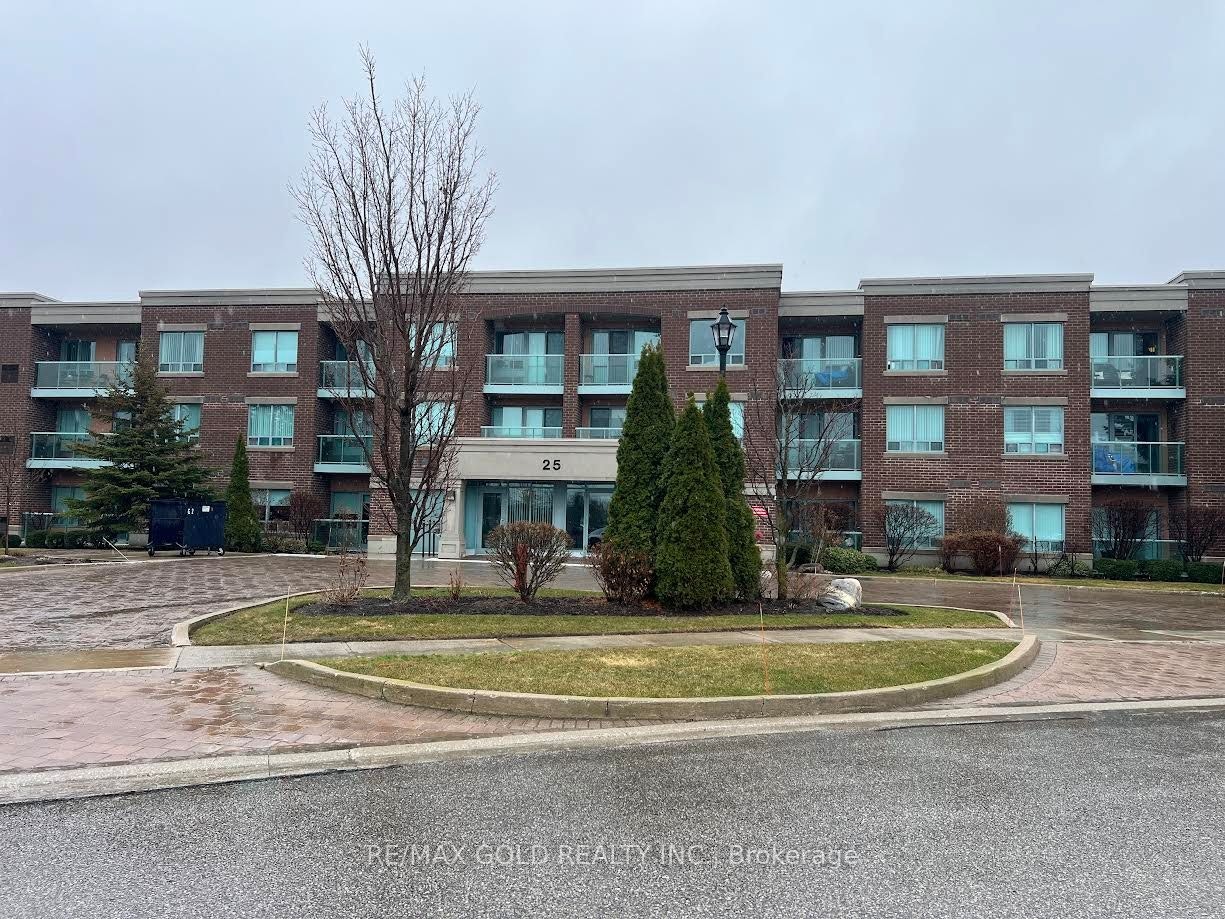 213-25 Via Rosedale Way, Brampton, ON, L6R 3J8