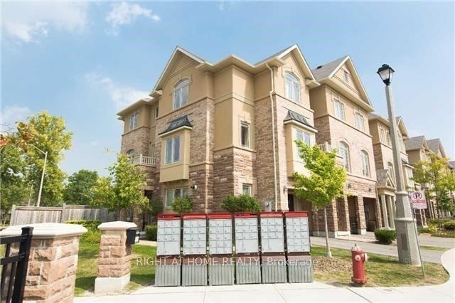7-6625 Falconer Drive, Mississauga, ON, L5N 0C7 - 6
