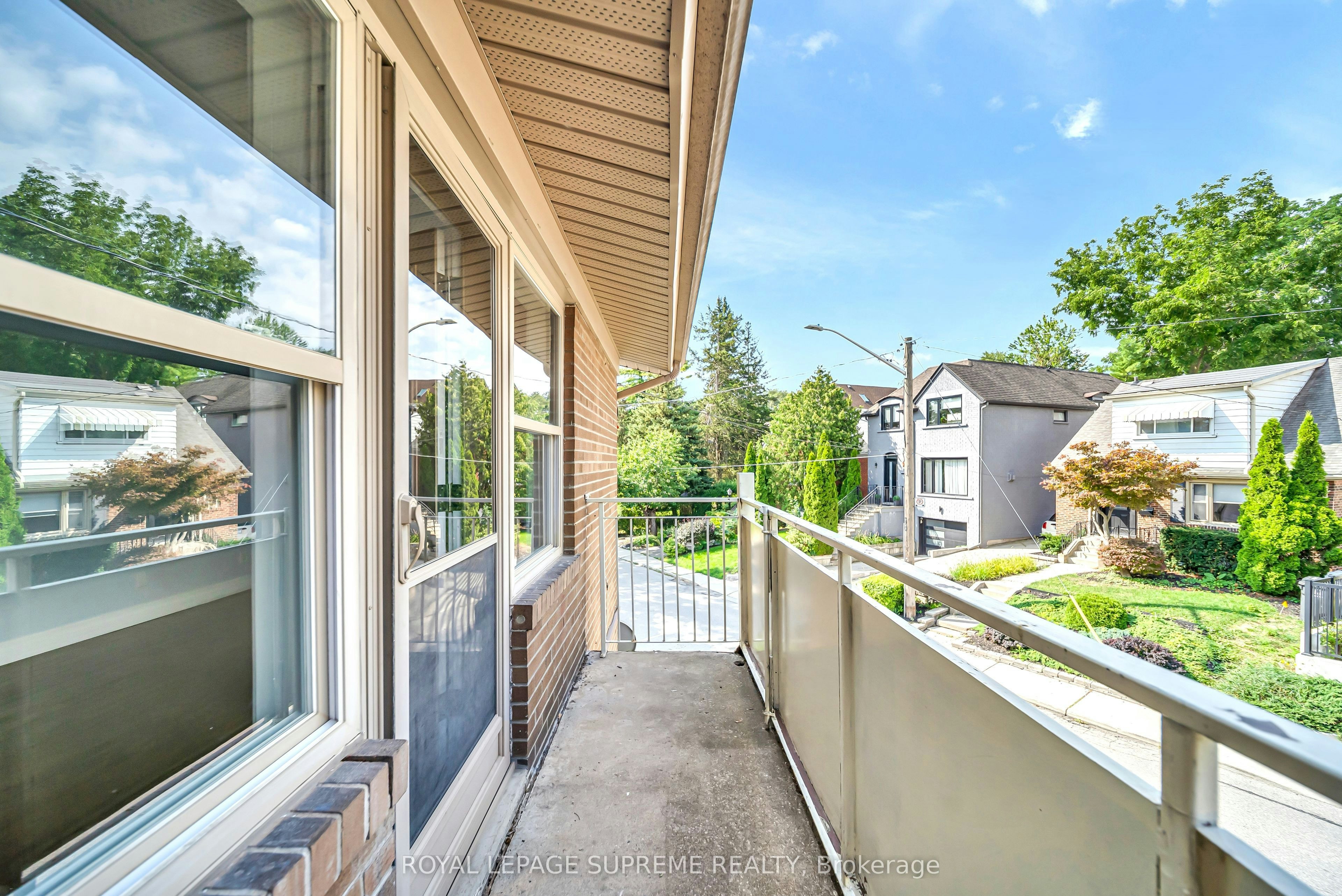 4-135 Kingsway Crescent, Toronto, ON, M8X 2S3 - 32