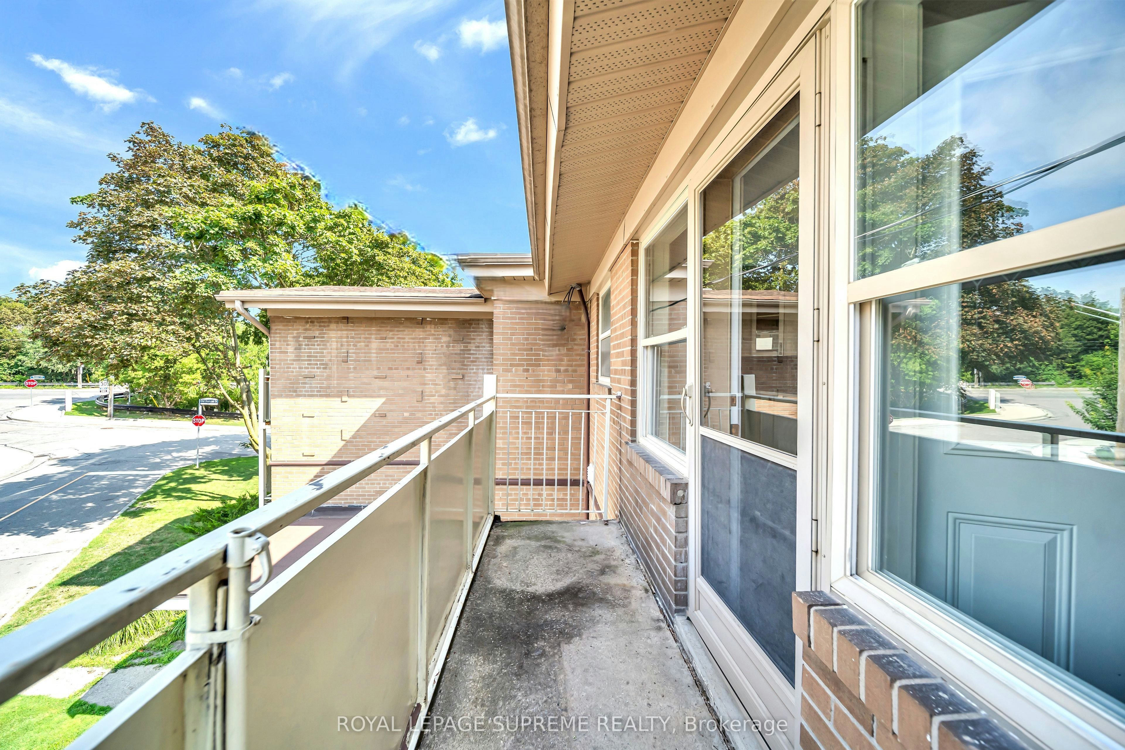 4-135 Kingsway Crescent, Toronto, ON, M8X 2S3 - 30