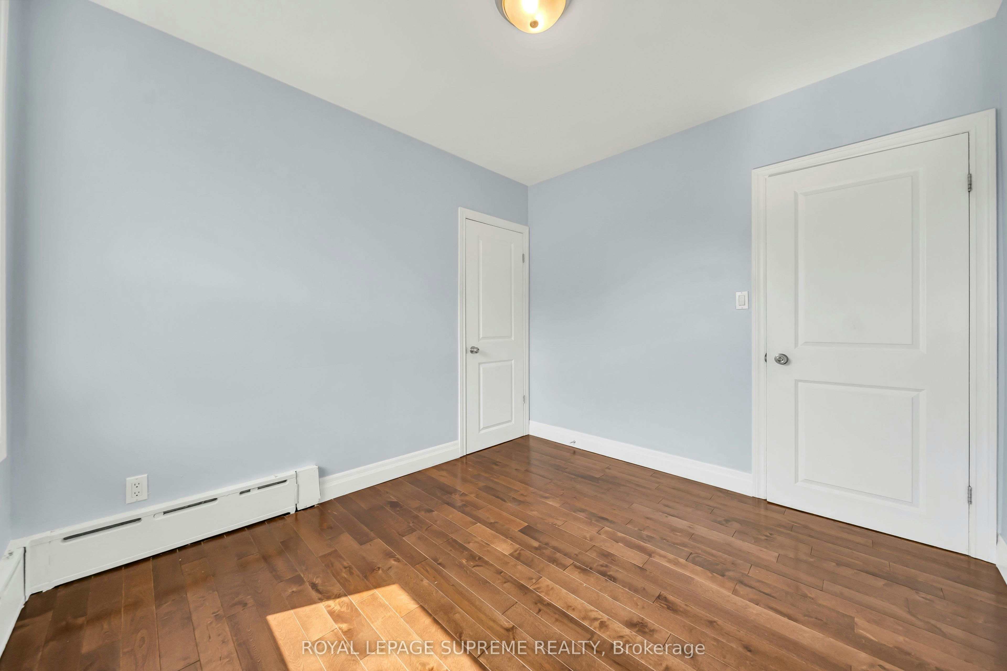 4-135 Kingsway Crescent, Toronto, ON, M8X 2S3 - 18