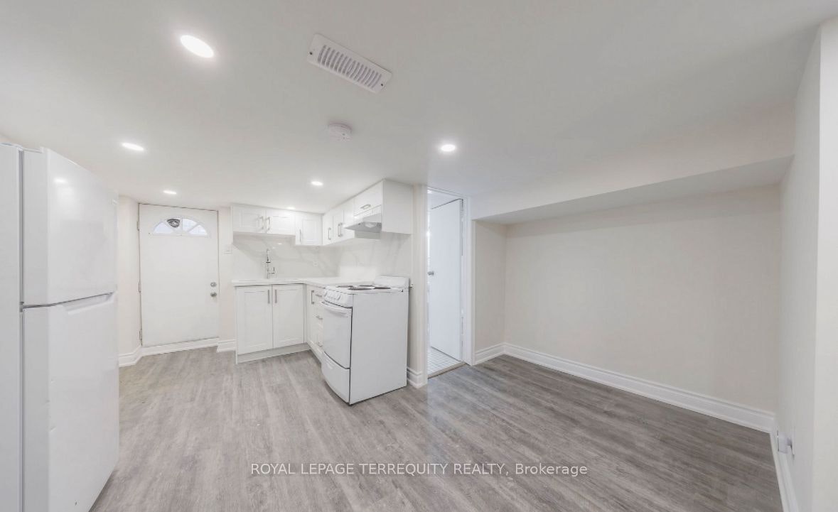 Bsmt-185 Laughton Avenue, Toronto, ON, M6N 2X6 - 2