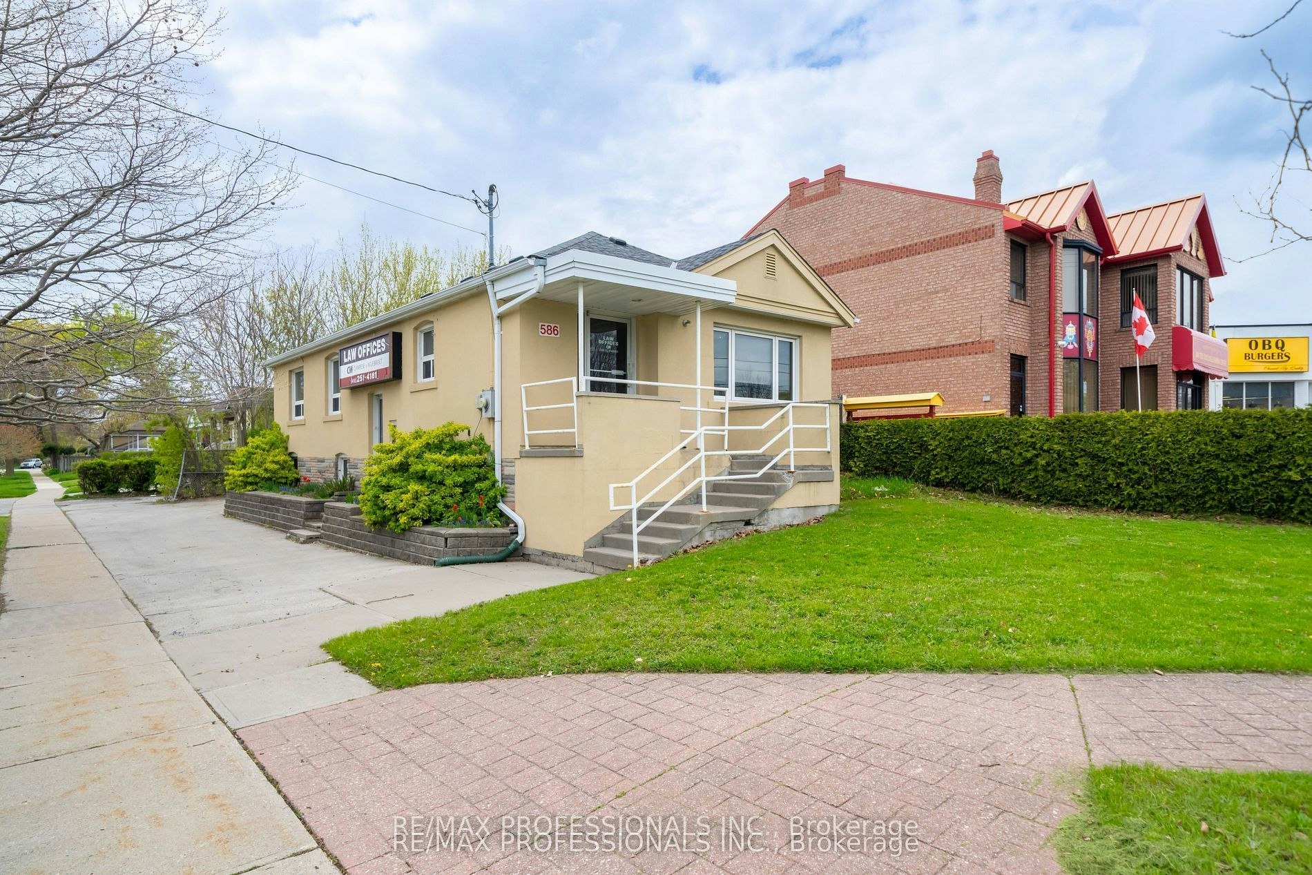 586 Browns Line, Toronto, ON, M8W 3V5