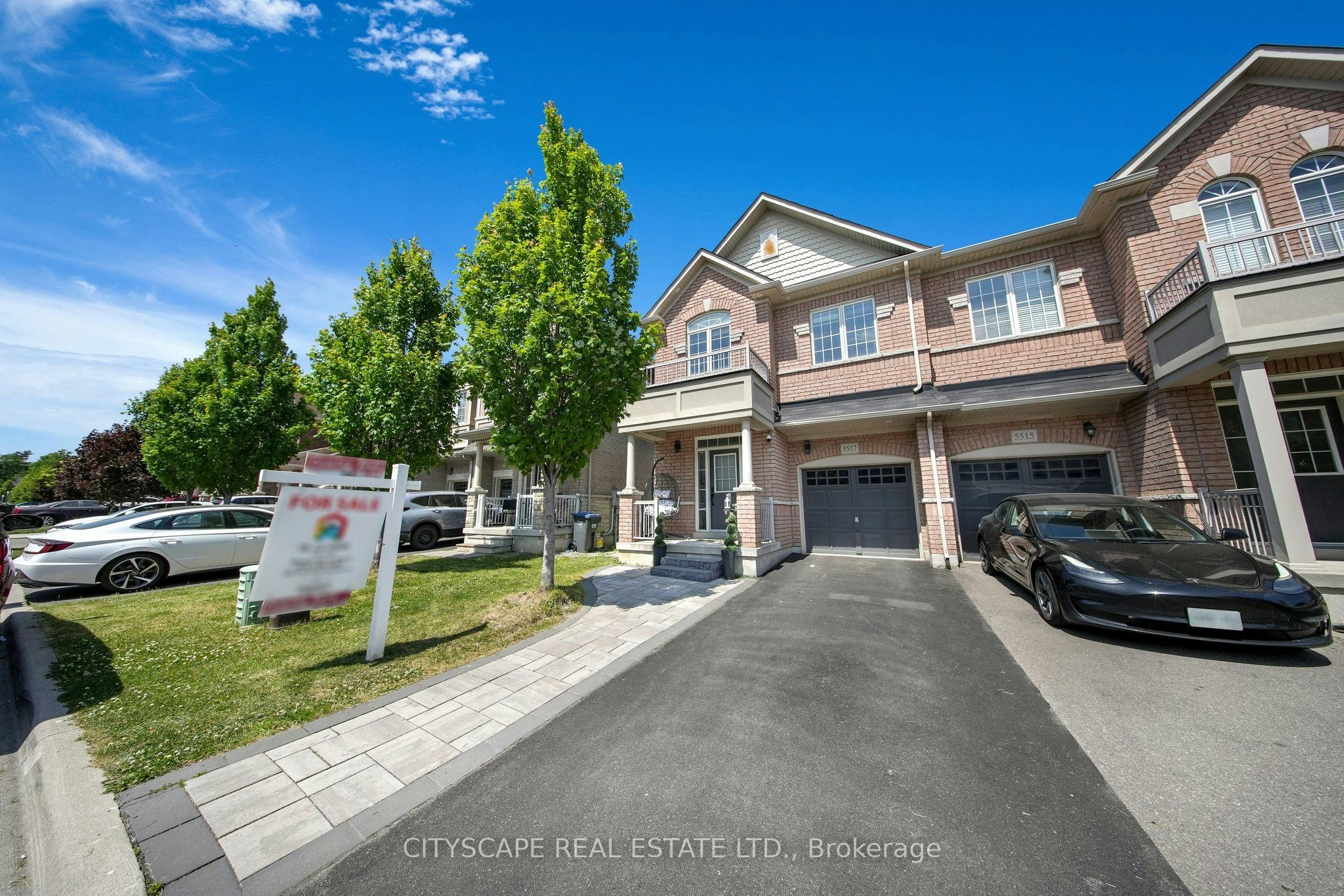 5517 Meadowcrest Avenue, Mississauga, ON, L5M 0N1