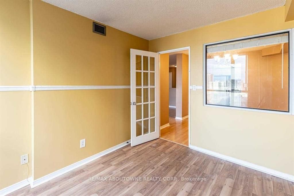 706-145 Hillcrest Avenue, Mississauga, ON, L5B 3Z1 - 11