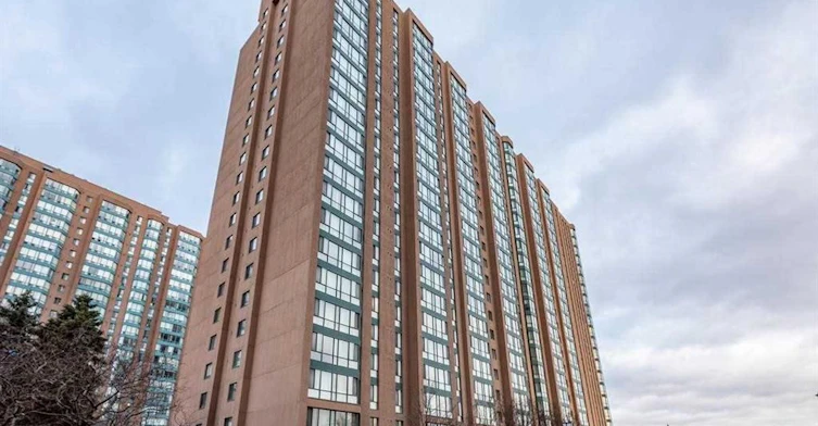 706-145 Hillcrest Avenue, Mississauga, ON, L5B 3Z1