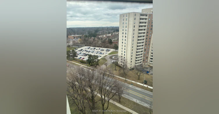PH4-2323 Confederation Parkway N, Mississauga, ON, L5B 1R6 - 17