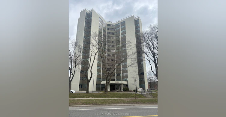 PH4-2323 Confederation Parkway N, Mississauga, ON, L5B 1R6