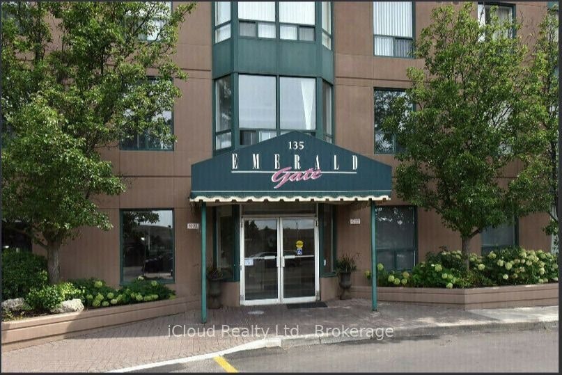 2101-135 Hillcrest Avenue, Mississauga, ON, L5B 4B1