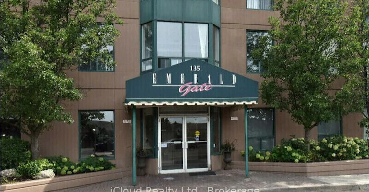 2101-135 Hillcrest Avenue, Mississauga, ON, L5B 4B1