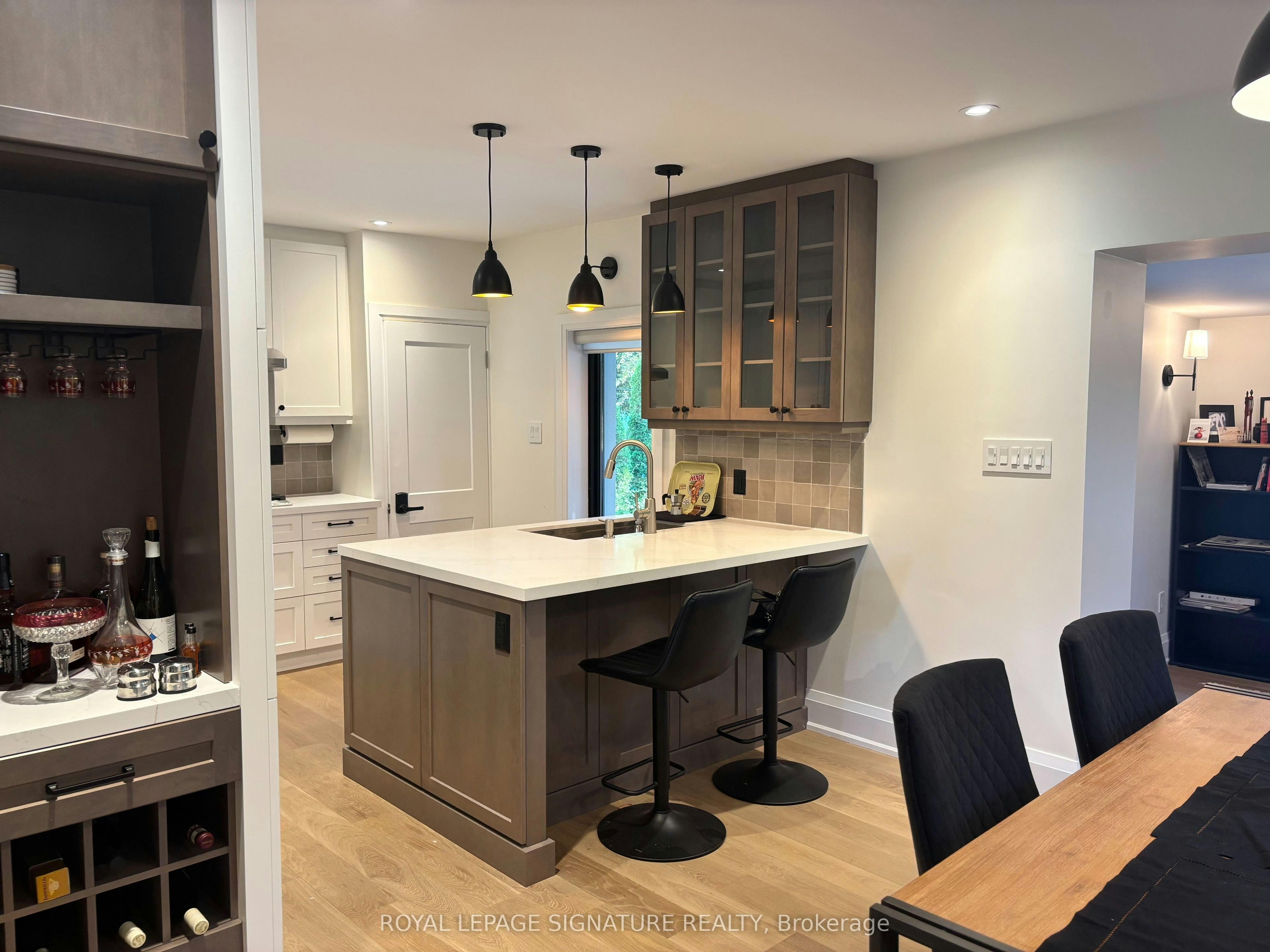 Main Floor-64 Twenty Third Street, Toronto, ON, M8V 3N1 - 7