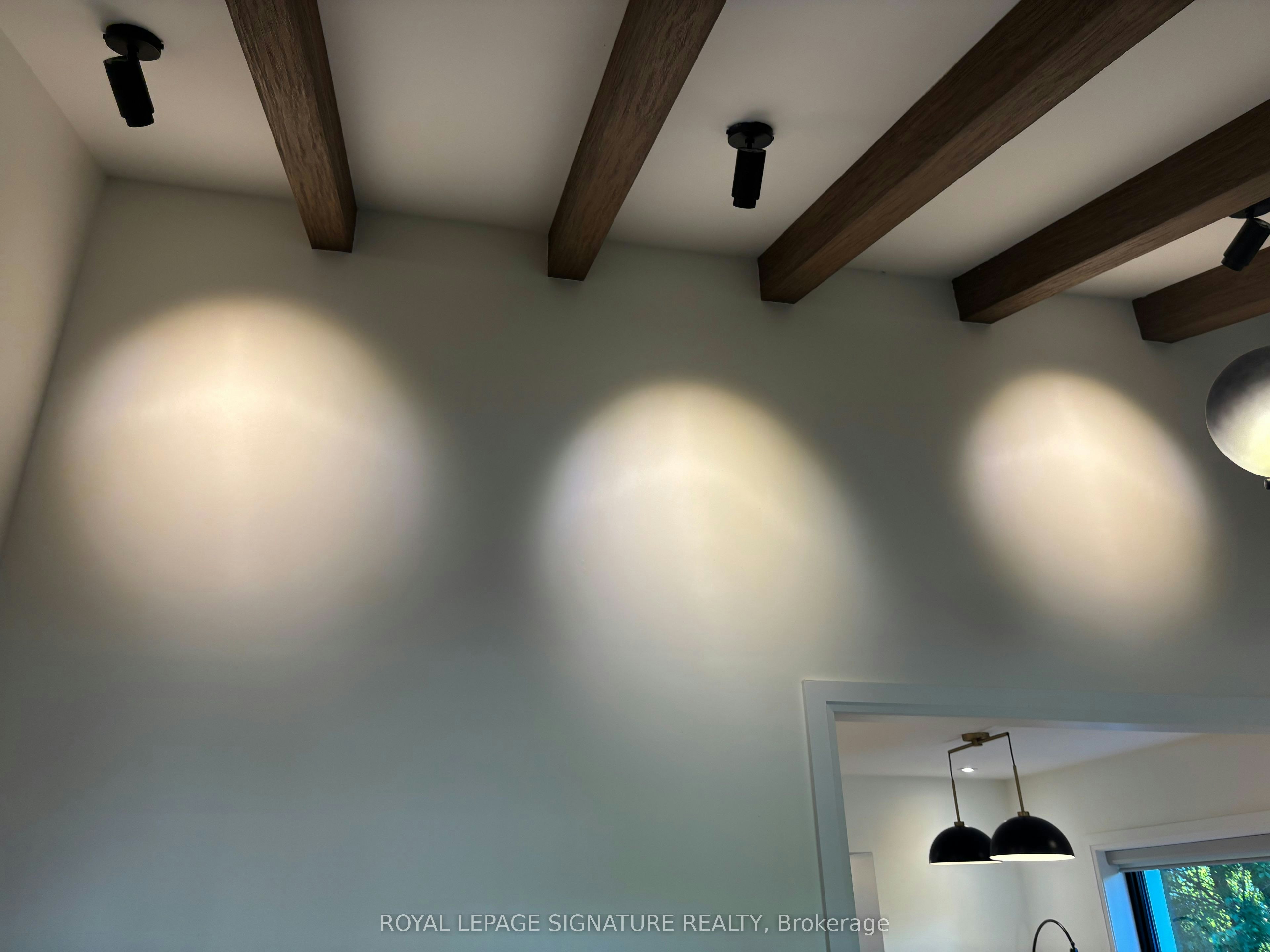 Main Floor-64 Twenty Third Street, Toronto, ON, M8V 3N1 - 5