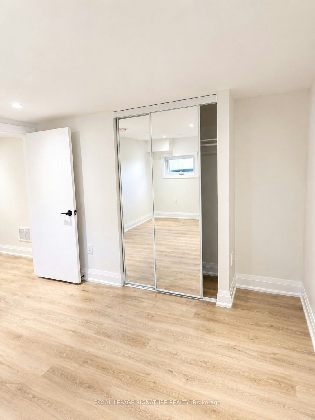 Basement Unit 2-64 Twenty Third Street, Toronto, ON, M8V 3N1 - 8