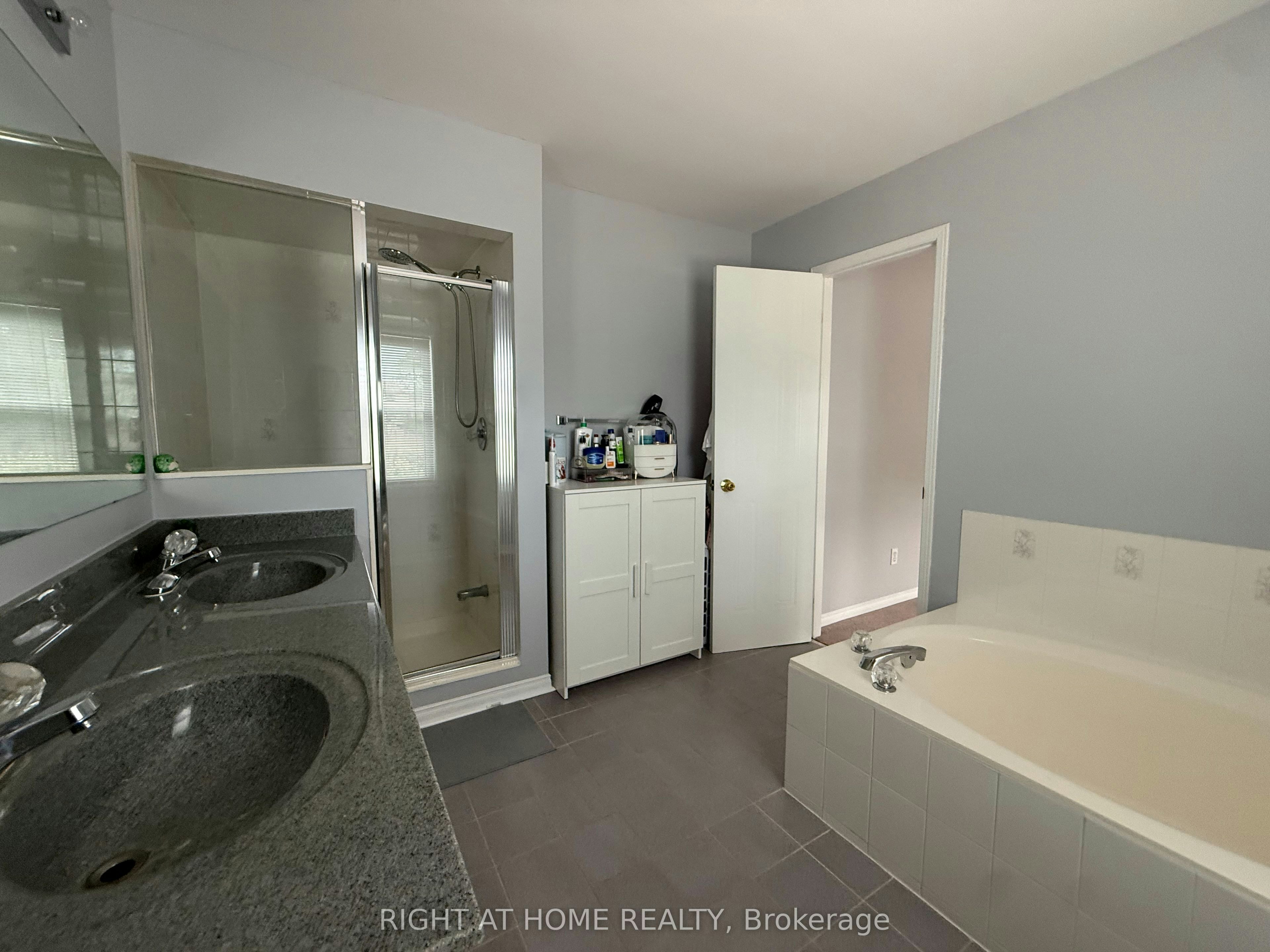 70B-5865 Dalebrook Crescent, Mississauga, ON, L5M 5X1 - 13