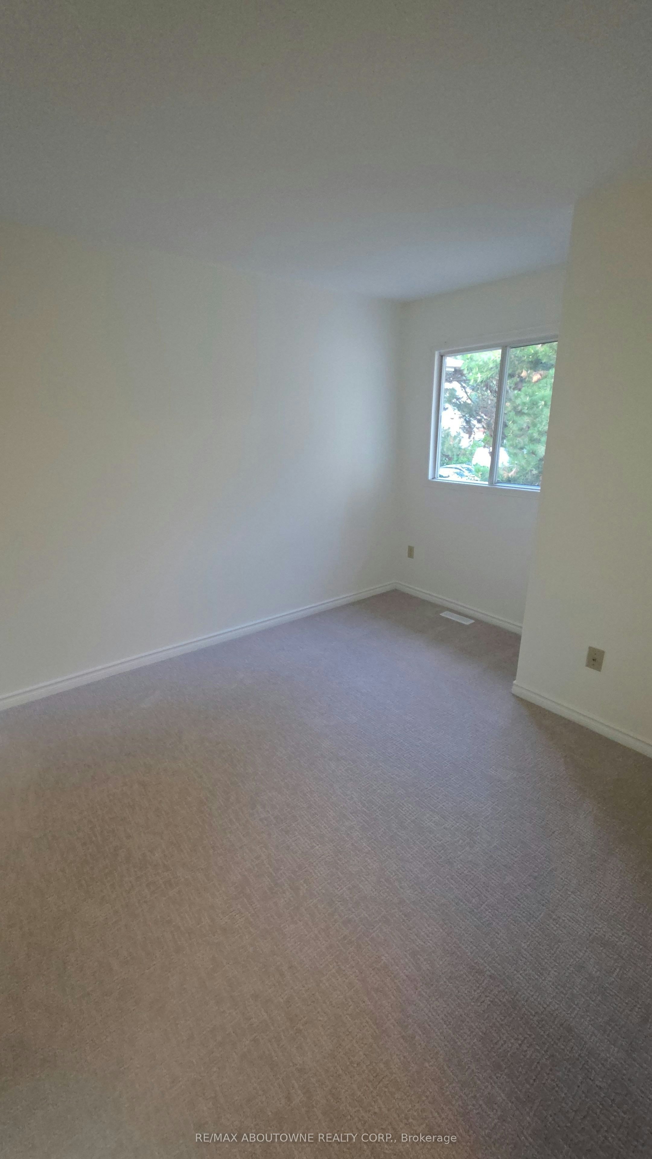 1329 Montclair Drive, Oakville, ON, L6H 1Z3 - 12