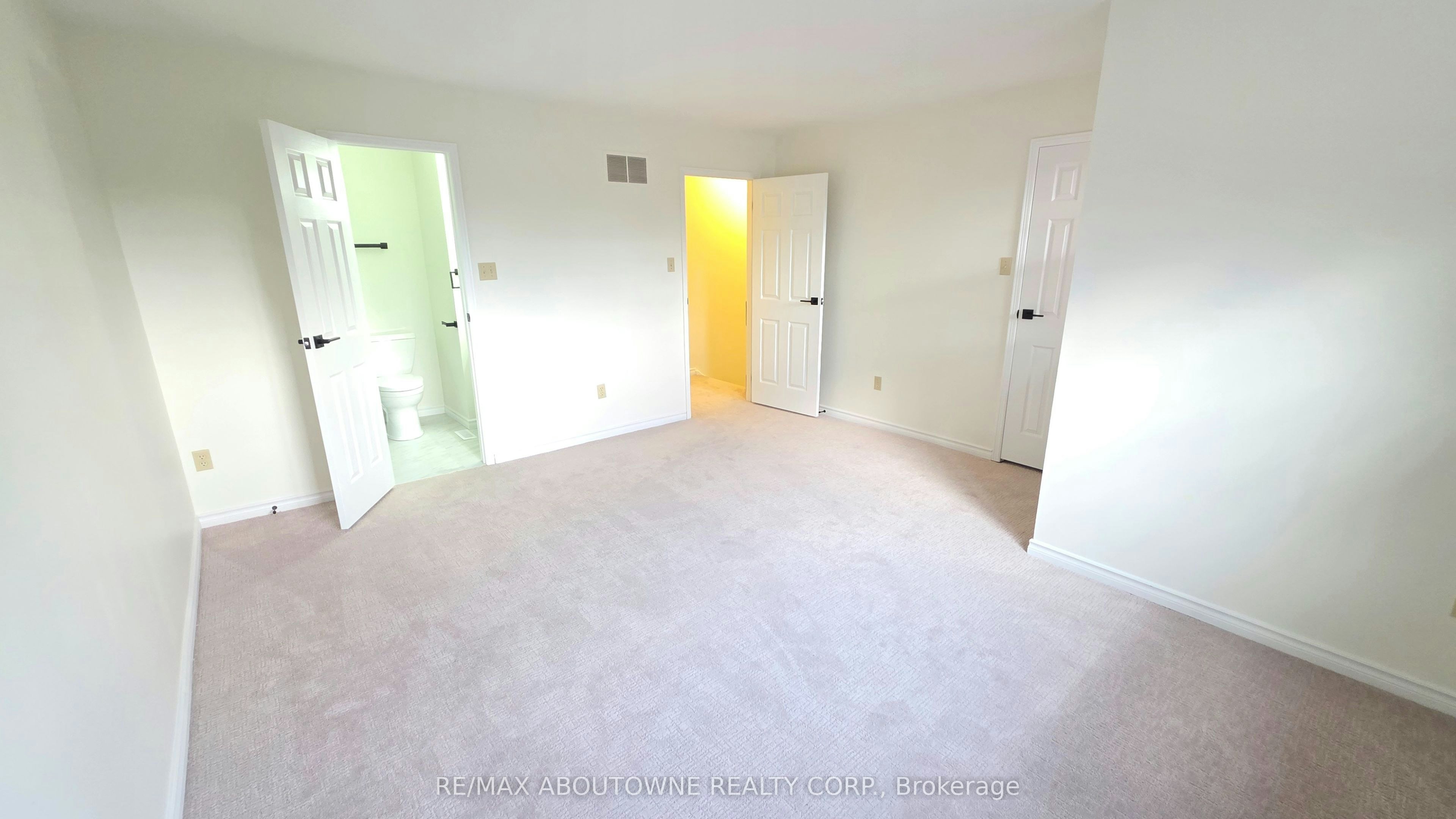 1329 Montclair Drive, Oakville, ON, L6H 1Z3 - 10