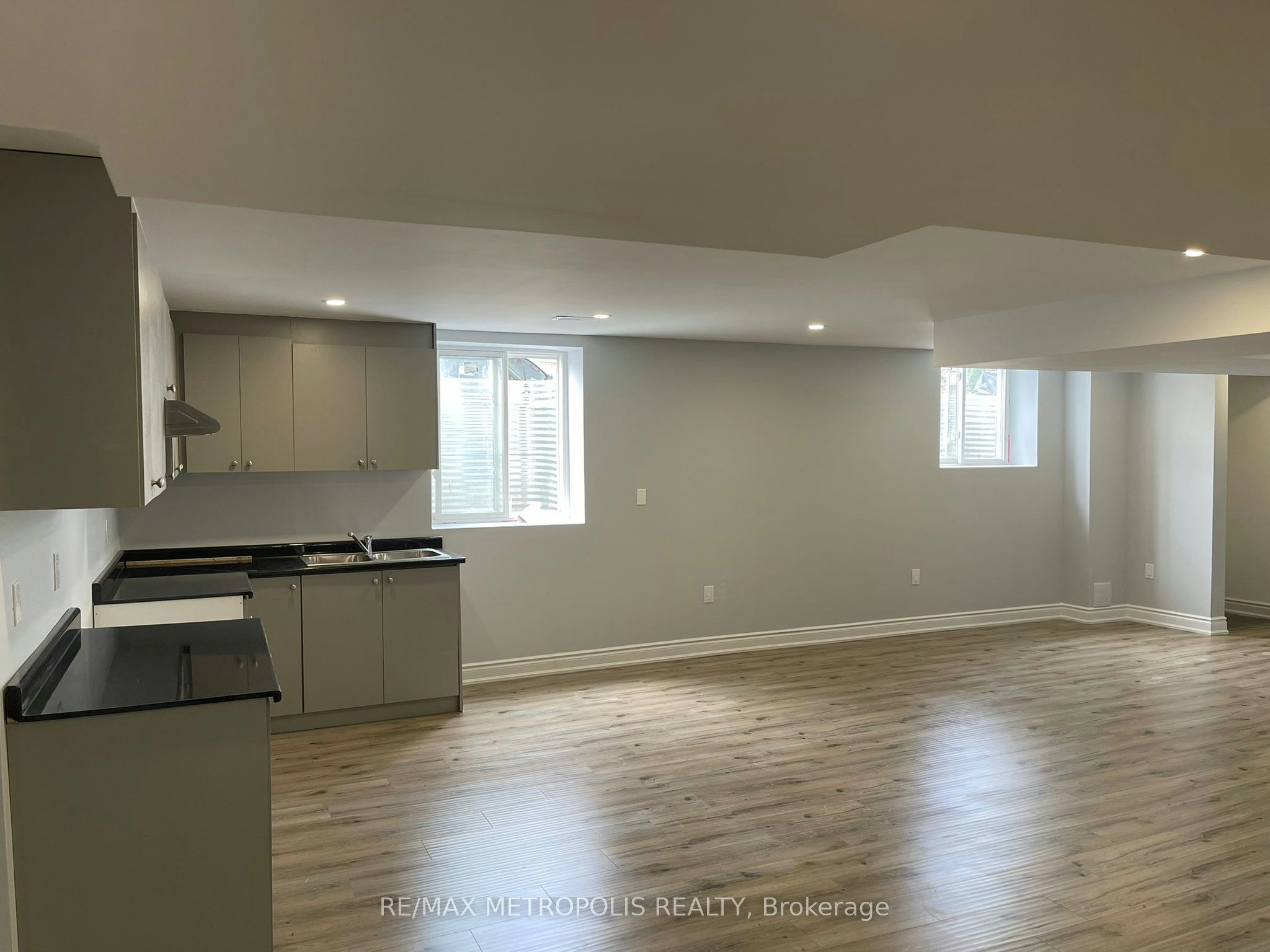 Bsmt-2 Summitgreen Crescent, Brampton, ON, L6R 0T3 - 5
