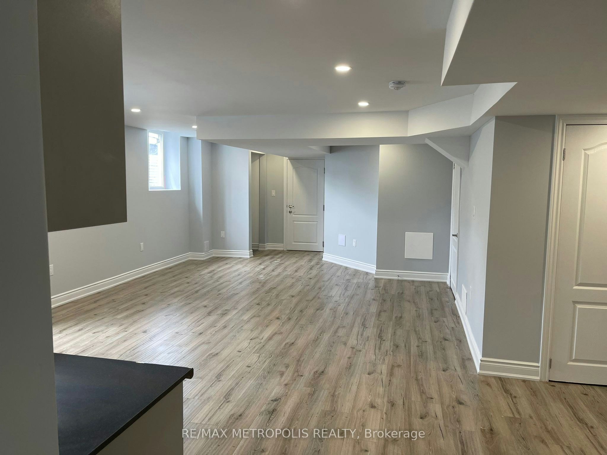 Bsmt-2 Summitgreen Crescent, Brampton, ON, L6R 0T3 - 12