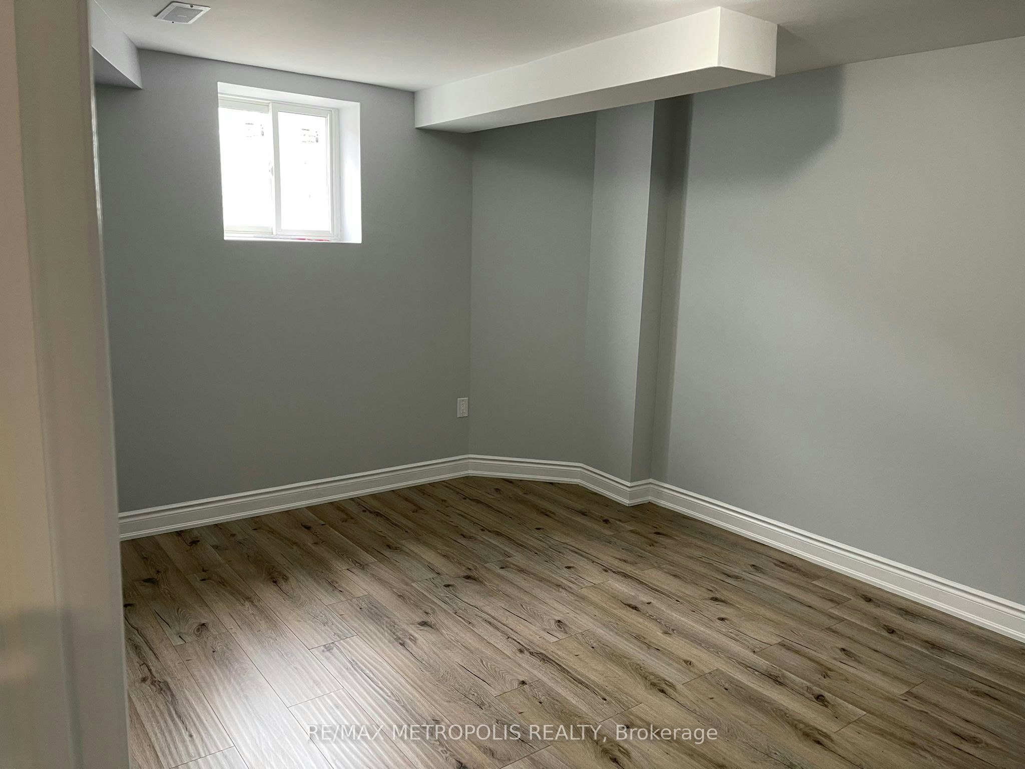 Bsmt-2 Summitgreen Crescent, Brampton, ON, L6R 0T3 - 3