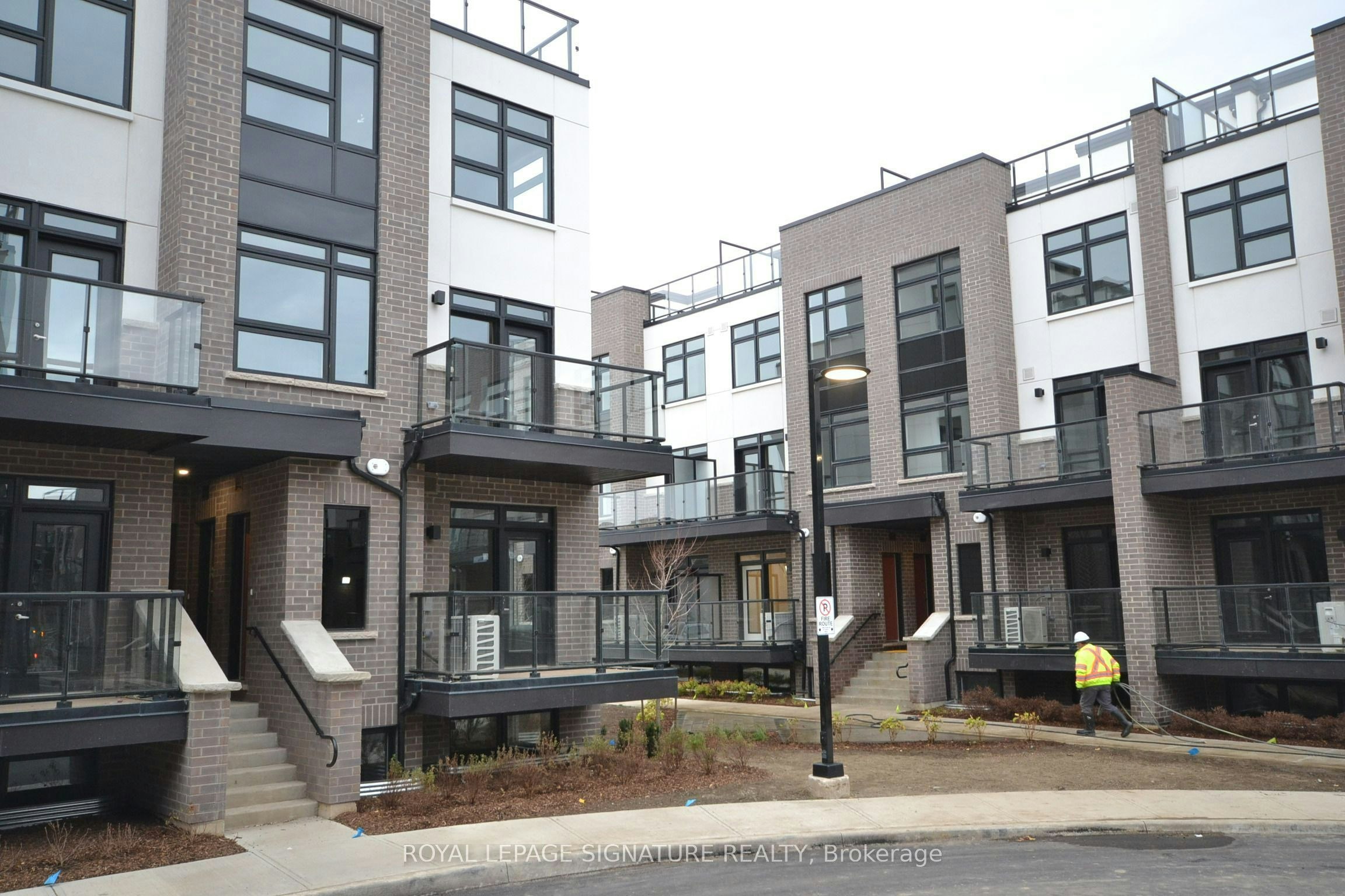 107-1573 Rose Way, Milton, ON, L9E 1N4 - 3