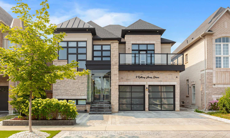 9 Rolling Acres Drive