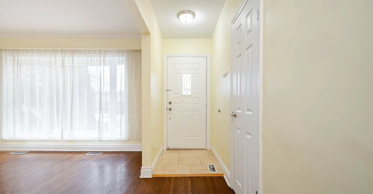 2036 Constance Drive, Oakville, ON, L6J 2V5 - 4
