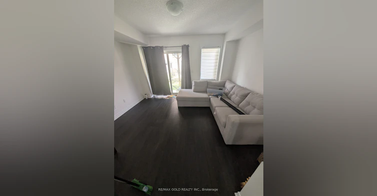 22 Faye Street, Brampton, ON, L6P 4M9 - 4