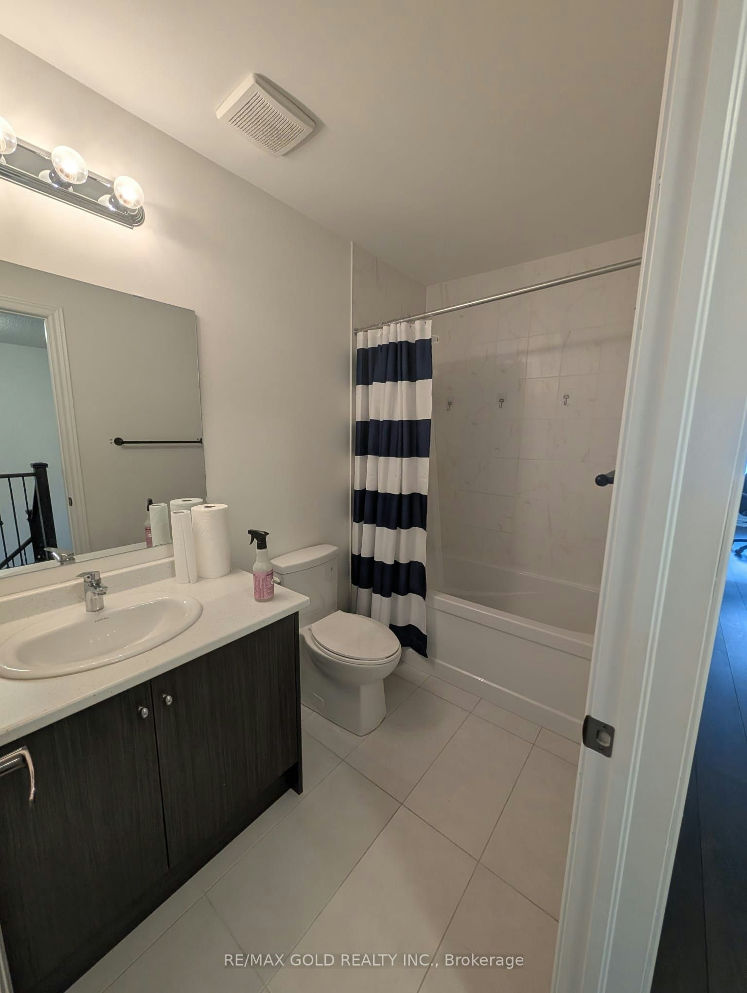 22 Faye Street, Brampton, ON, L6P 4M9 - 19