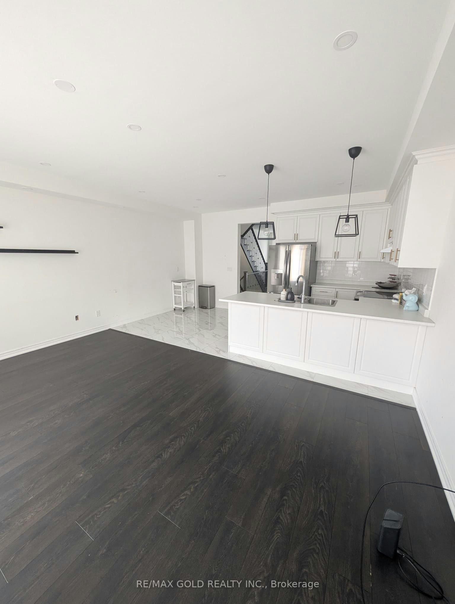 22 Faye Street, Brampton, ON, L6P 4M9 - 10