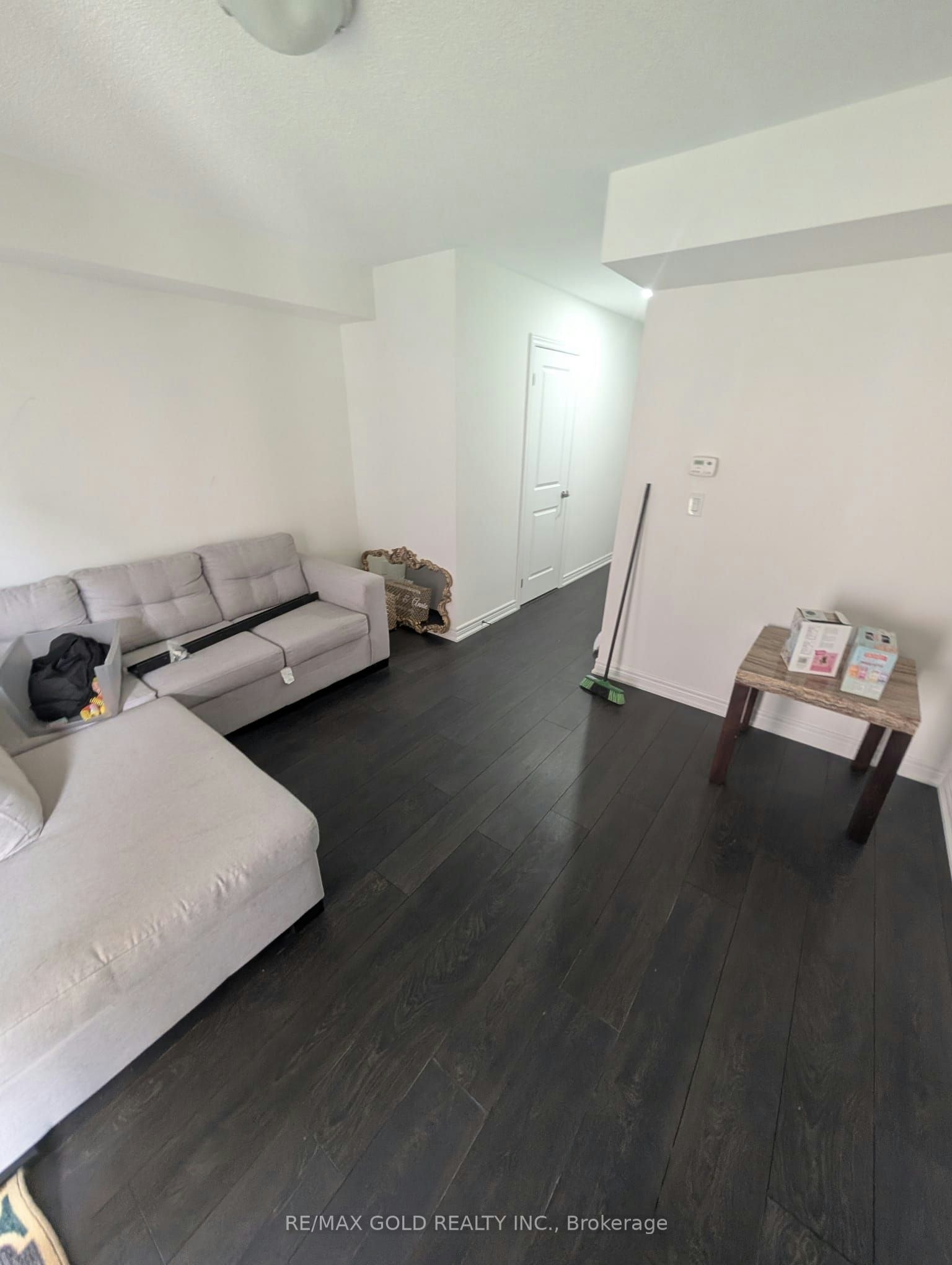 22 Faye Street, Brampton, ON, L6P 4M9 - 5
