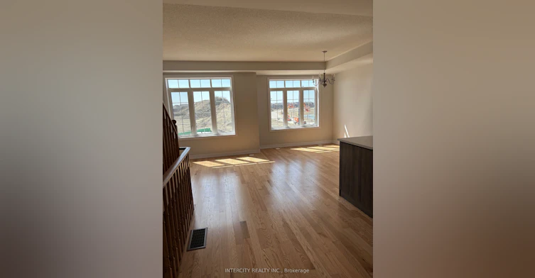 321 Inspire Boulevard, Brampton, ON, L6R 4E6 - 2