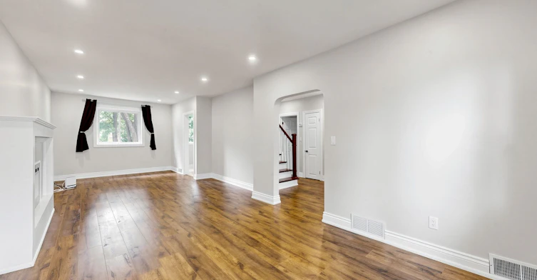 22 Havenridge Drive, Toronto, ON, M9P 3M4 - 8
