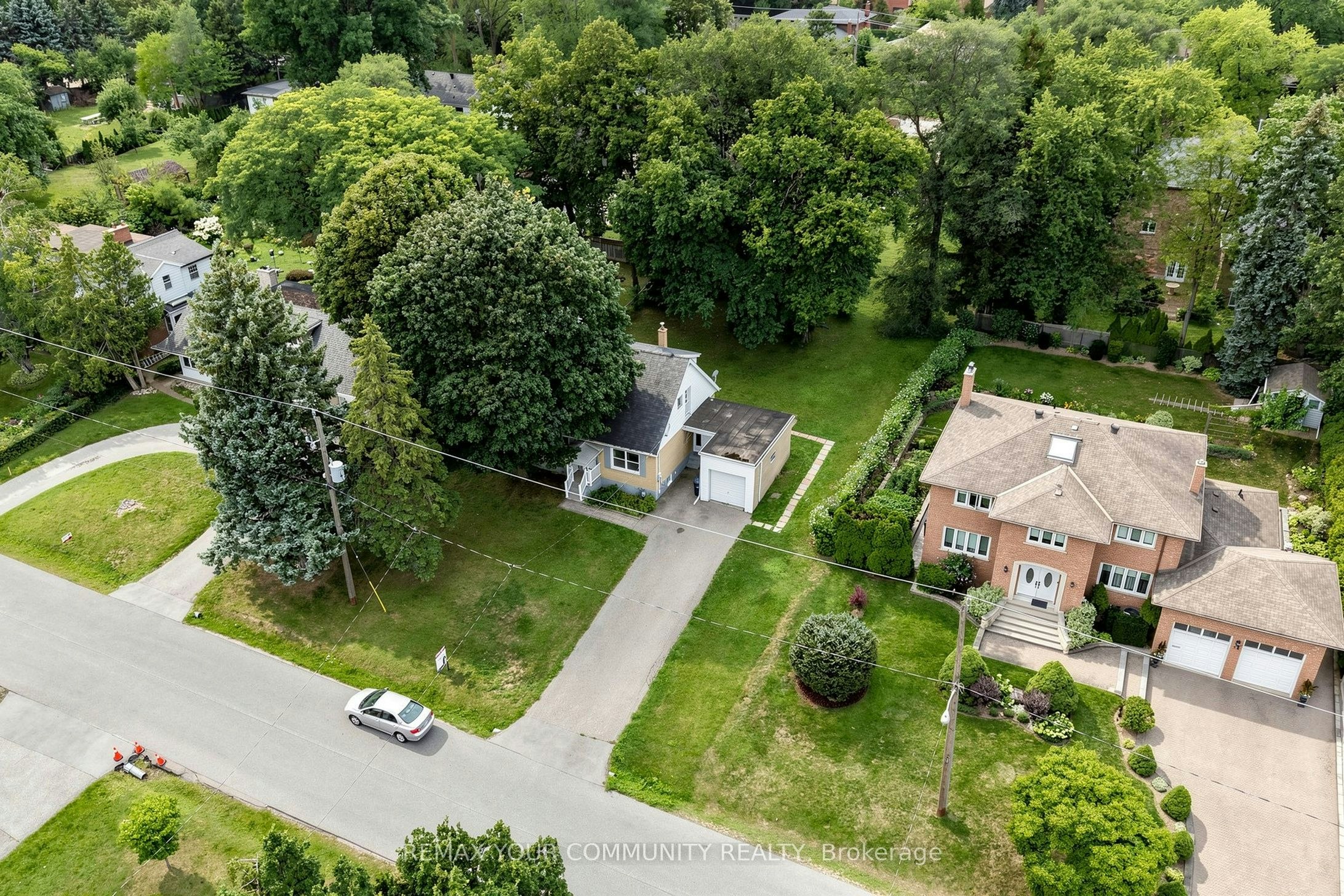 22 Havenridge Drive, Toronto, ON, M9P 3M4 - 34