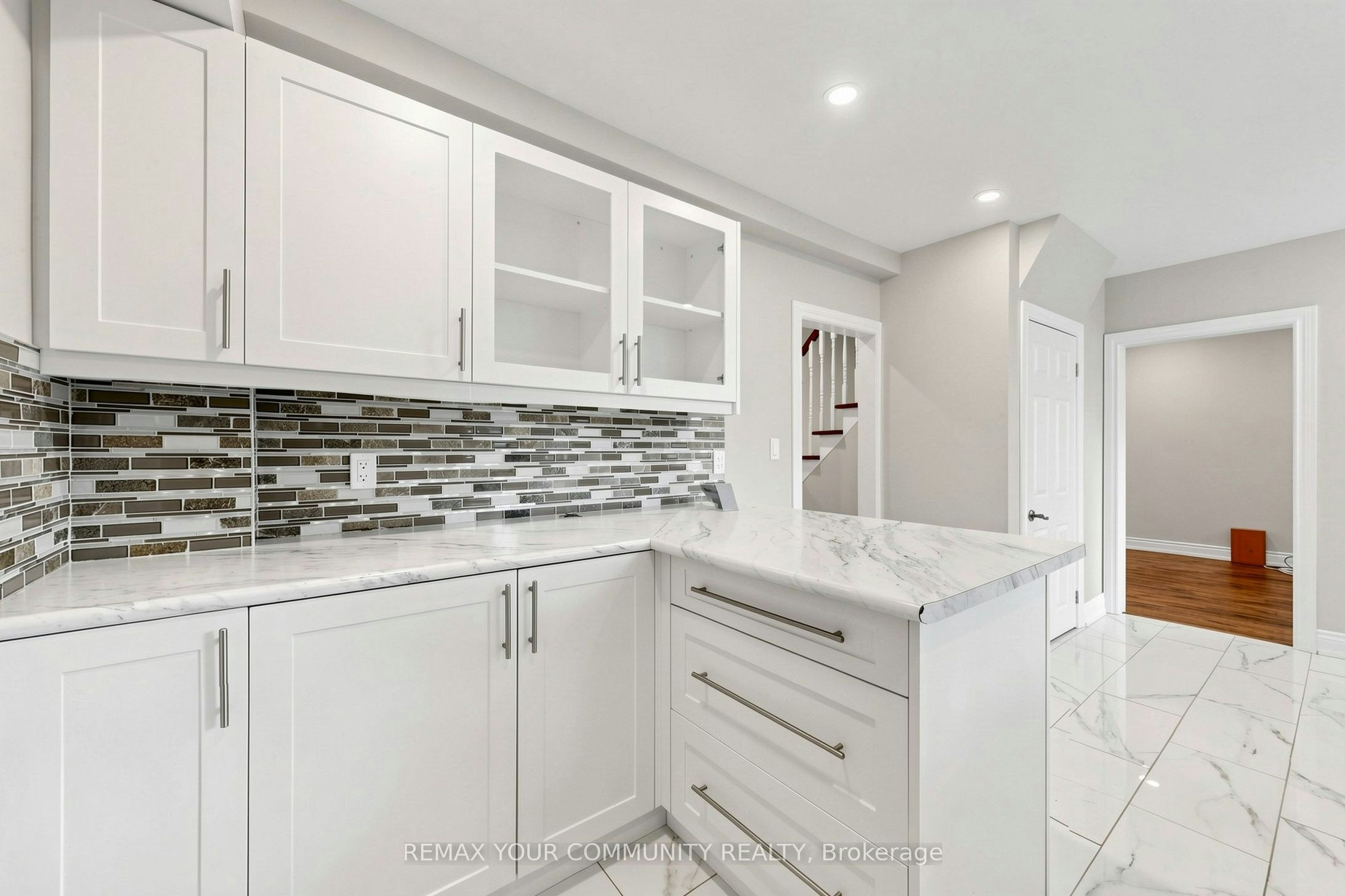 22 Havenridge Drive, Toronto, ON, M9P 3M4 - 12