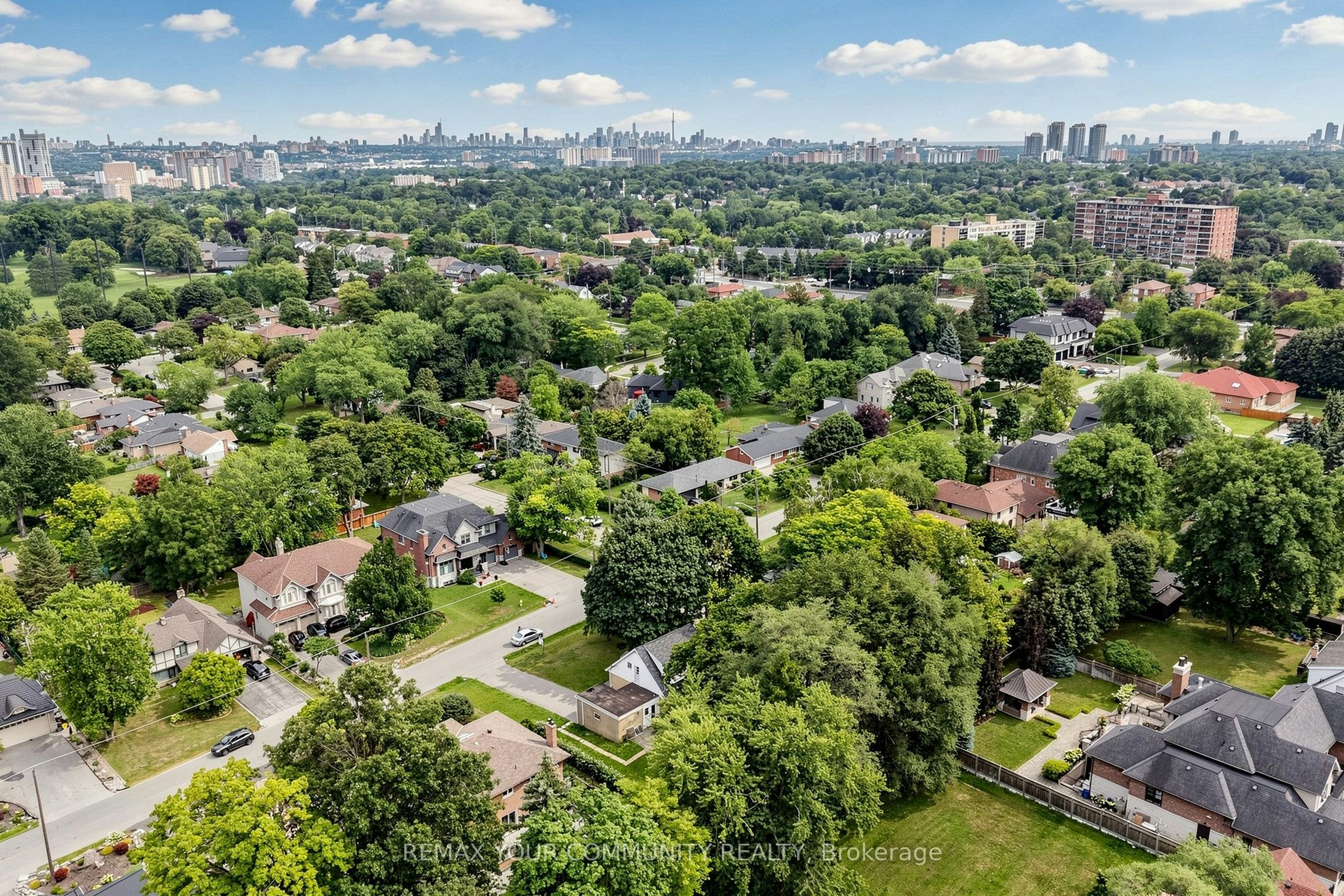 22 Havenridge Drive, Toronto, ON, M9P 3M4 - 38