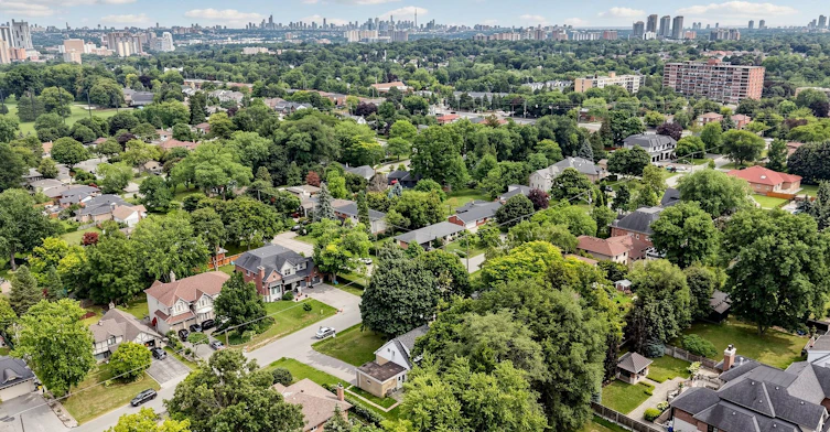 22 Havenridge Drive, Toronto, ON, M9P 3M4 - 38